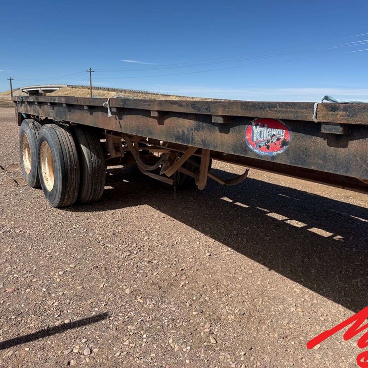 40' Flatbed Trailer 40'