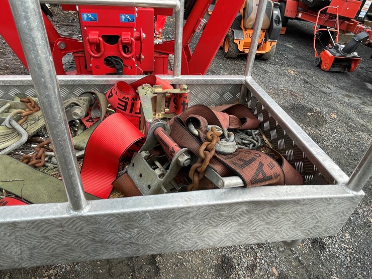 #1000-•-2024-cmc-90hd+-lift-(fall-creek,-wi)-image-16