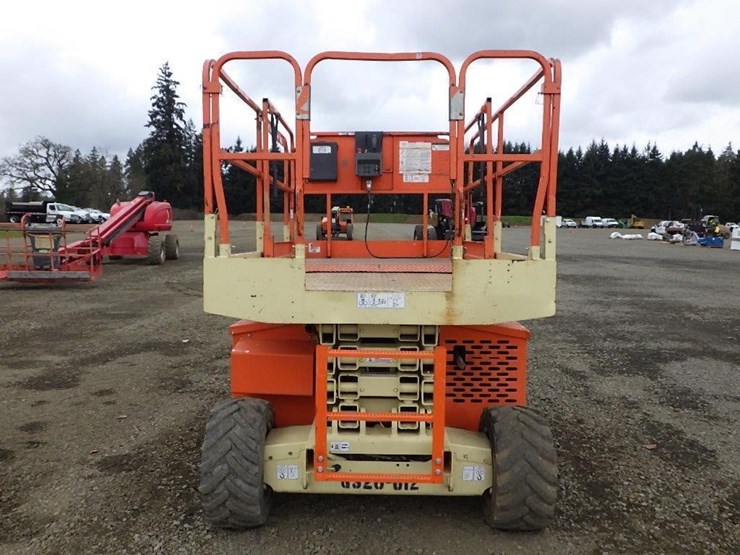 2008-jlg-260mrt-image-6