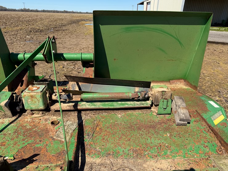 john-deere-14-image-10
