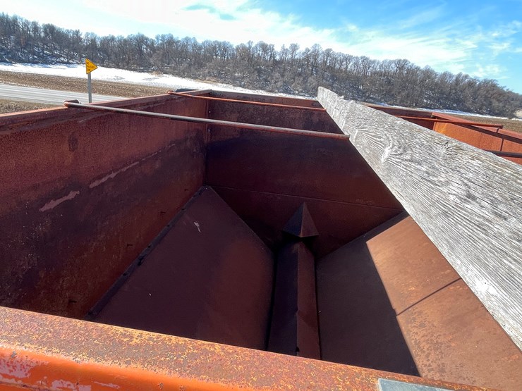 #1013-•-caldwell-grain-cart-image-29