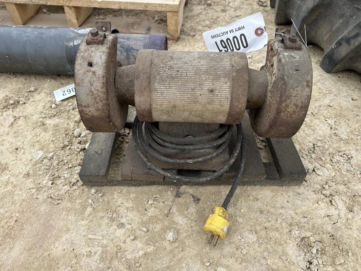 #61-•-bench-grinder---works-image-3