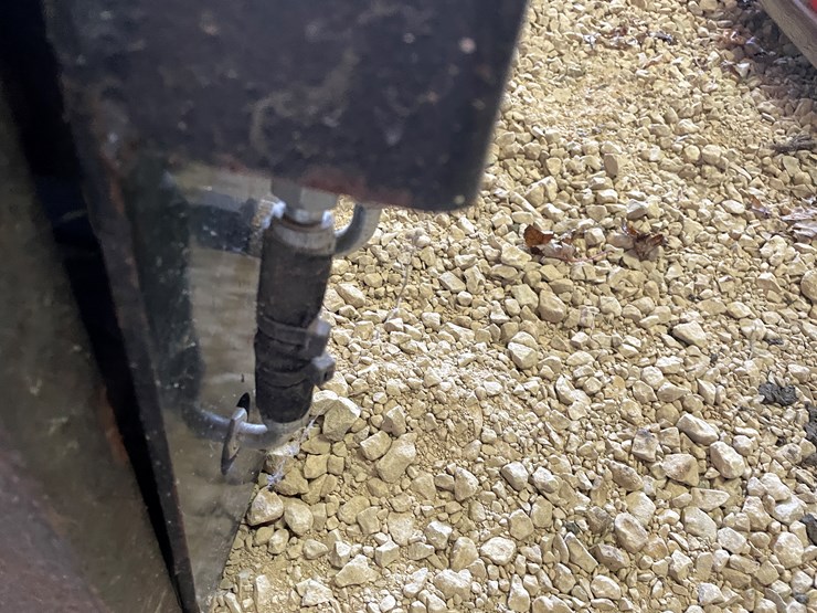 #2485-•-wolverine-hydraulic-skid-steer-pallet-forks-image-9