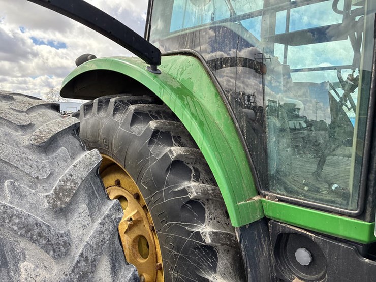 2004-john-deere-8320-image-15