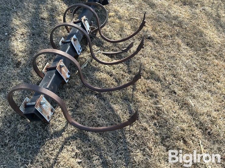 track-scratcher-image-13