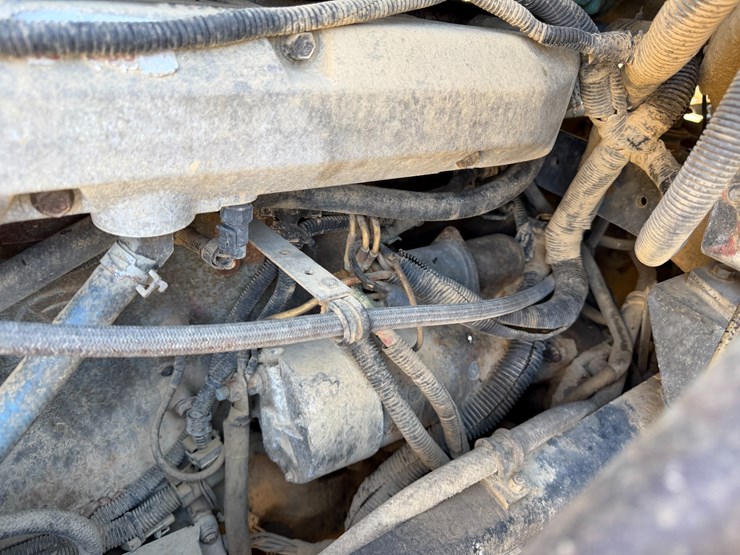 #42453-•-1996-freightliner-daycab-truck-tractor-vin:-1fupdcxb8th744360-image-46