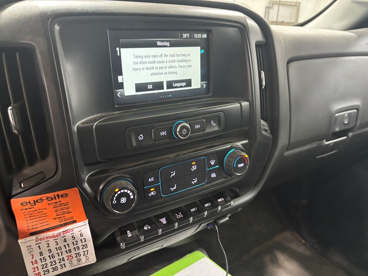 #2331-•-2022-chevrolet-5500-hd-flatbed-truck-image-45