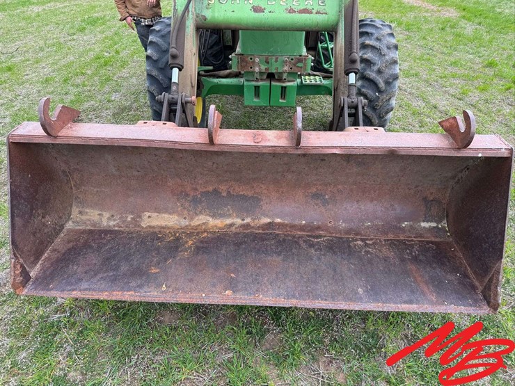 john-deere-2950-image-3