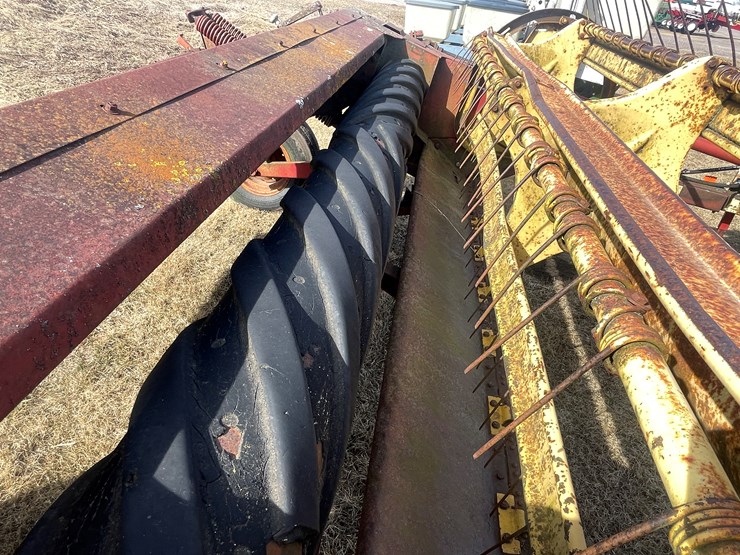 new-holland-488-image-13