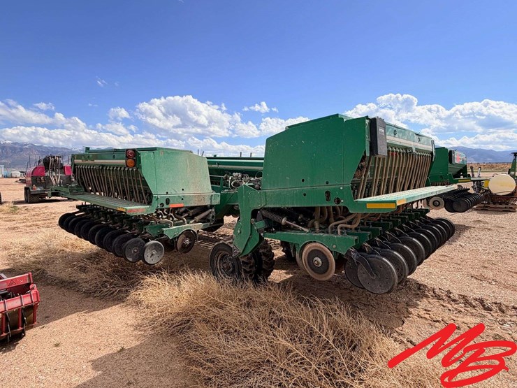 great-plains-3s-3000hd-image-3