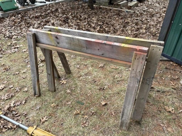 wood-saw-horses-image-2