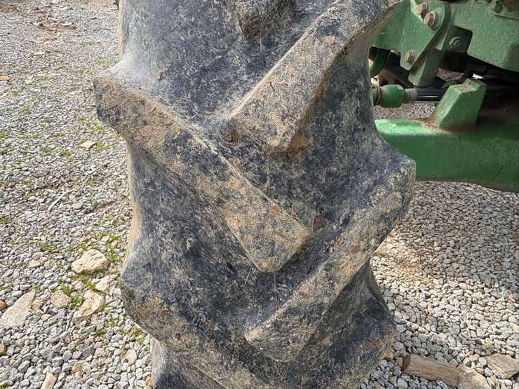 john-deere-5055e-image-12