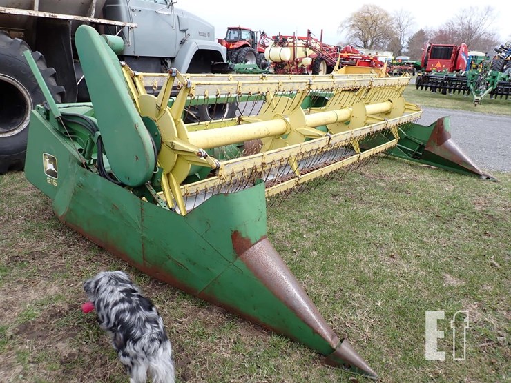 john-deere-216-image-2