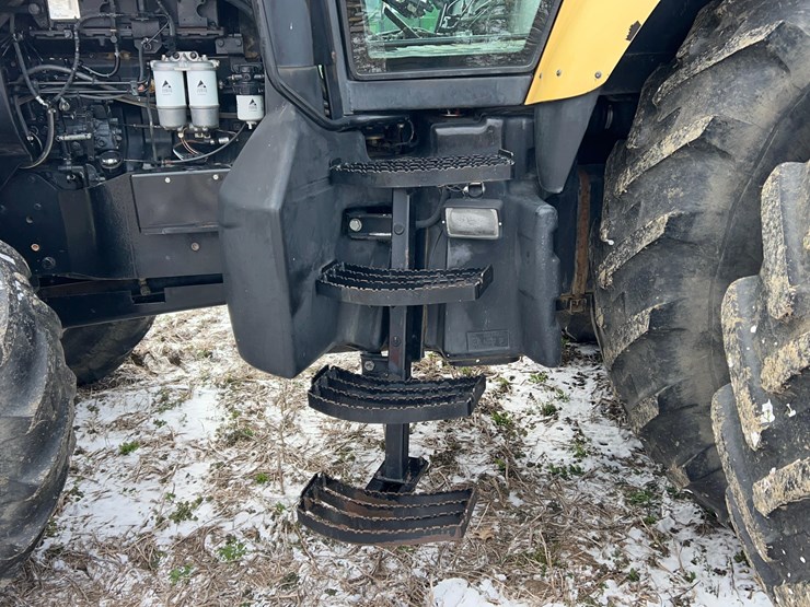 2002-challenger-mt665-image-39