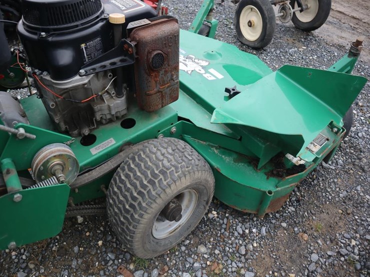 textron-bobcat-2wd-walk-behind-mower-image-7