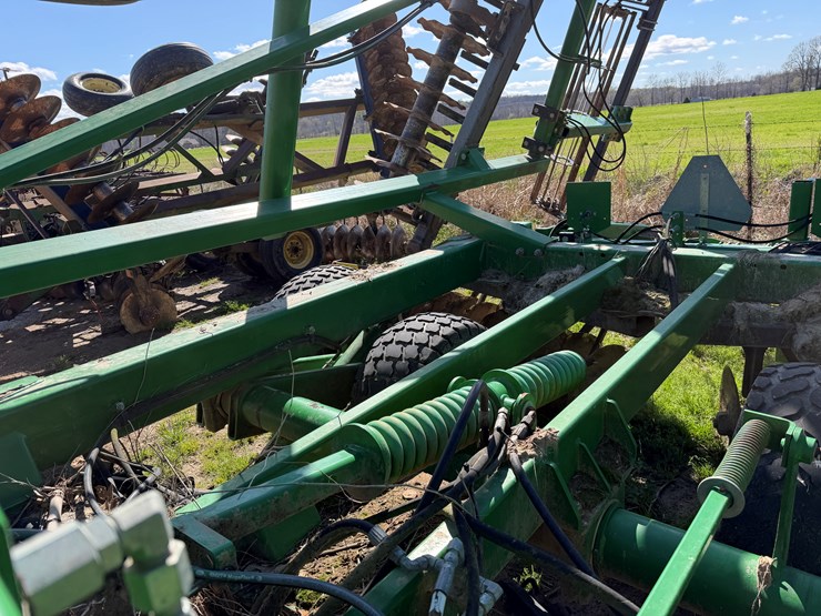 john-deere-2623vt-image-34