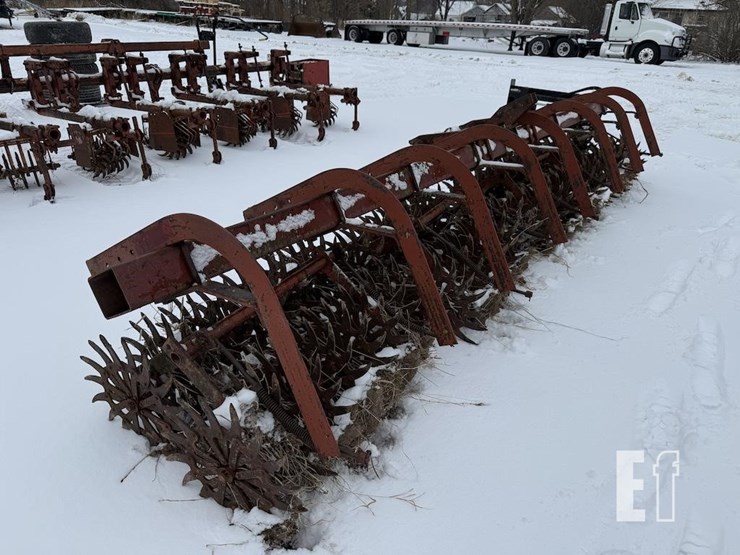 international-300-image-3