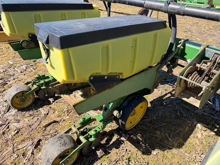 john-deere-1720-image-63