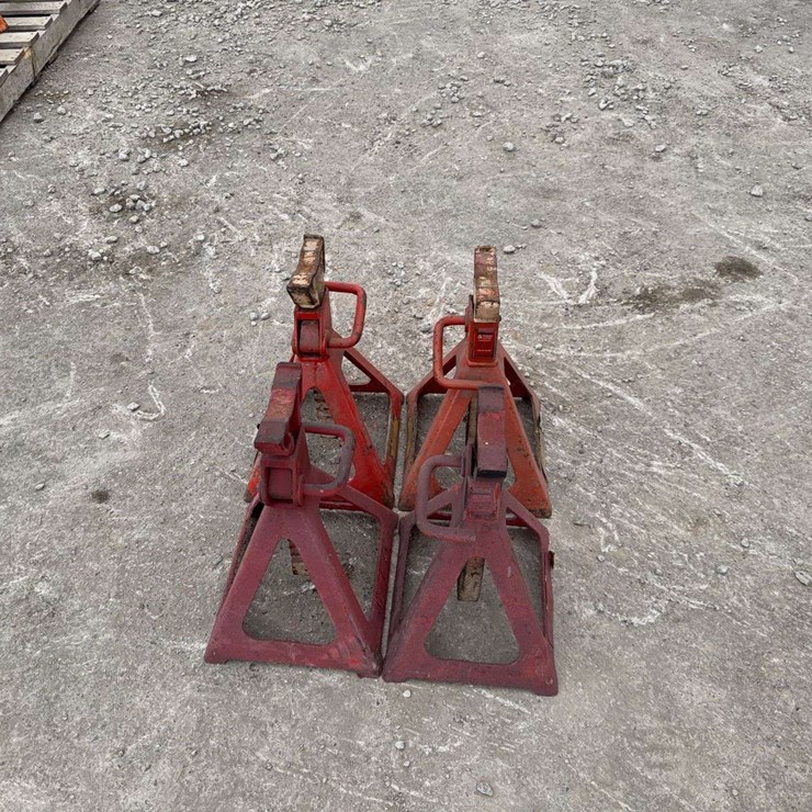 Group of Four Adjustable Red Jack Stands