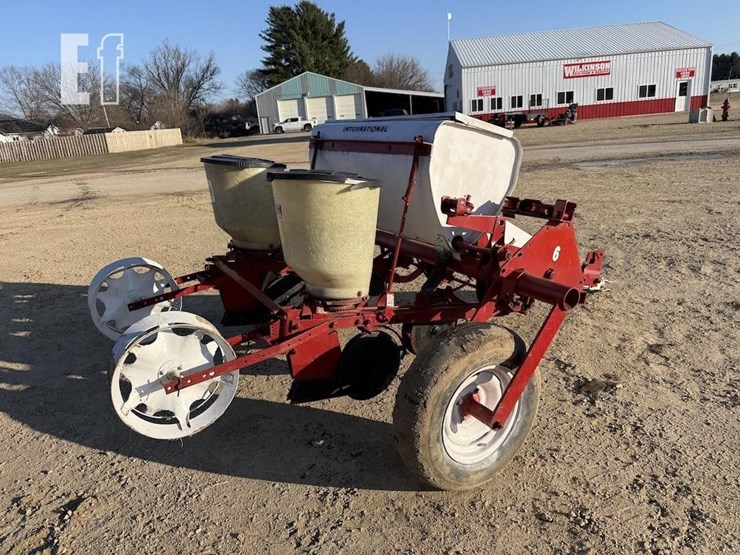 international-56-image-4