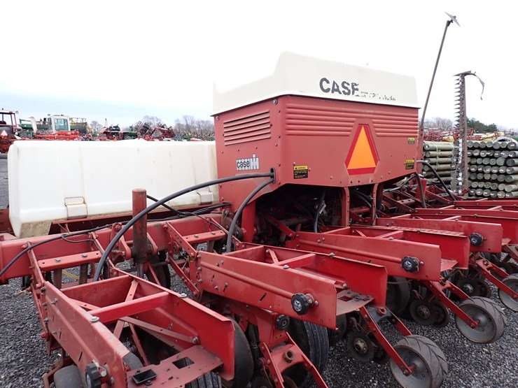 case-ih-800-image-7