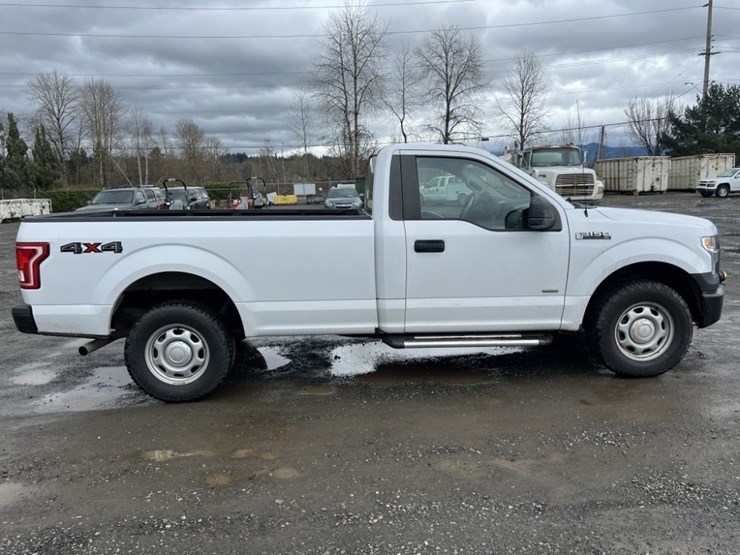 2016-ford-f150-image-3