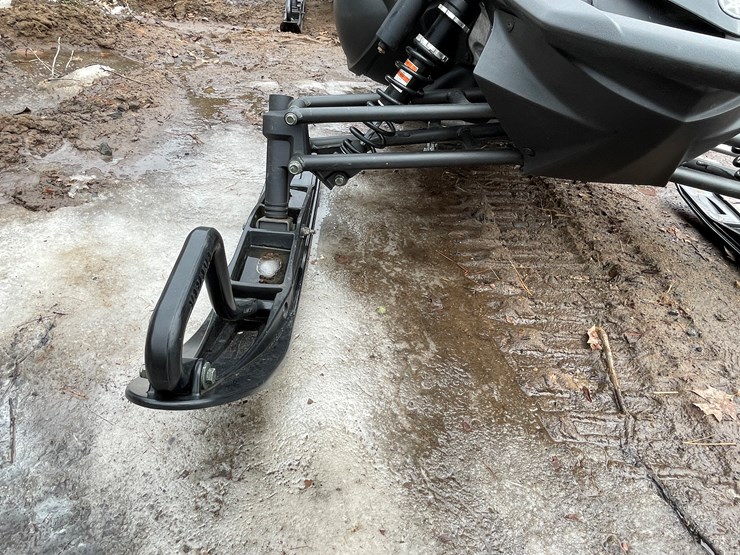 #1006-•-2006-yamaha-apex-gt-snowmobile-(fall-creek,-wi)-(no-registration-card)-image-16