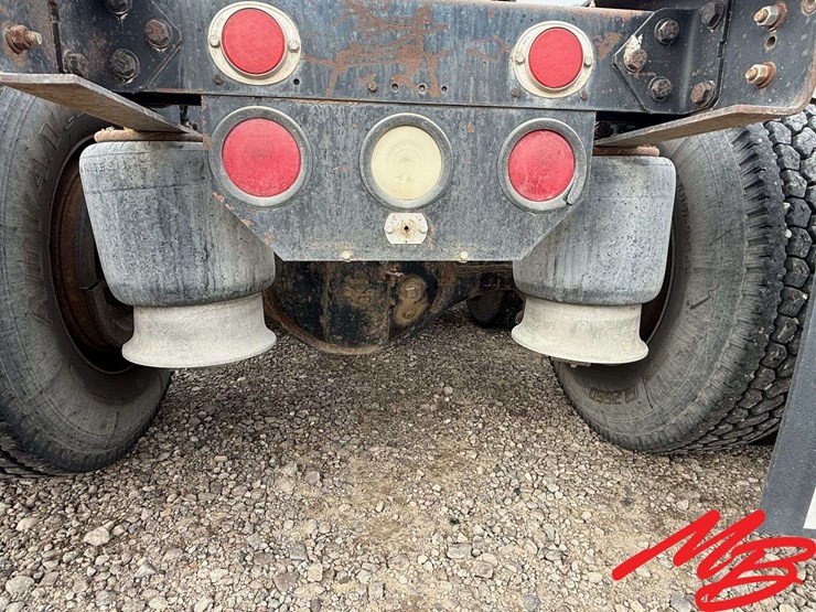 1993-caterpillar-10-image-9