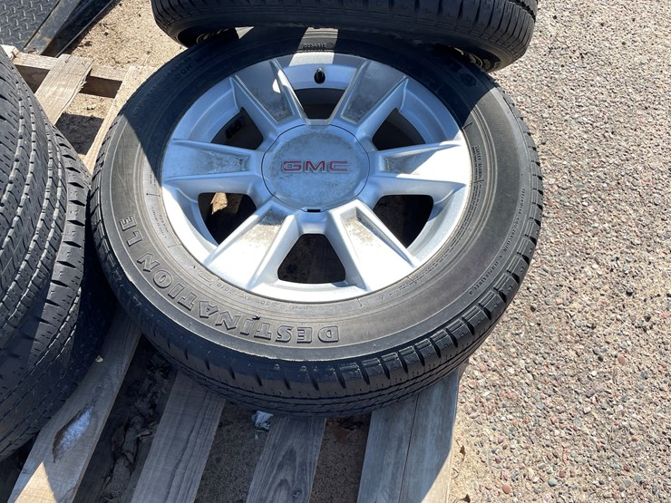 #2347-•-(4)-firestone-destination-le-tires-on-gmc-rims-image-4