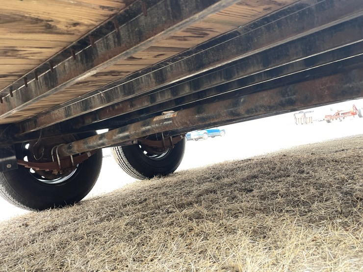 #1098-•-2022-big-tex-trailer-(has-wi-title)-image-9