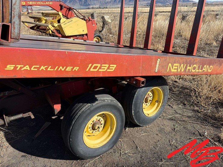 new-holland-1033-image-14