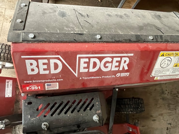#2001-•-bed-edger-image-7