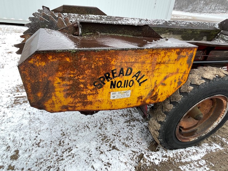 #2006-•-minnesota-spread-all-spreader-image-13