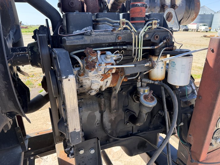 case-ih-4390t-image-9