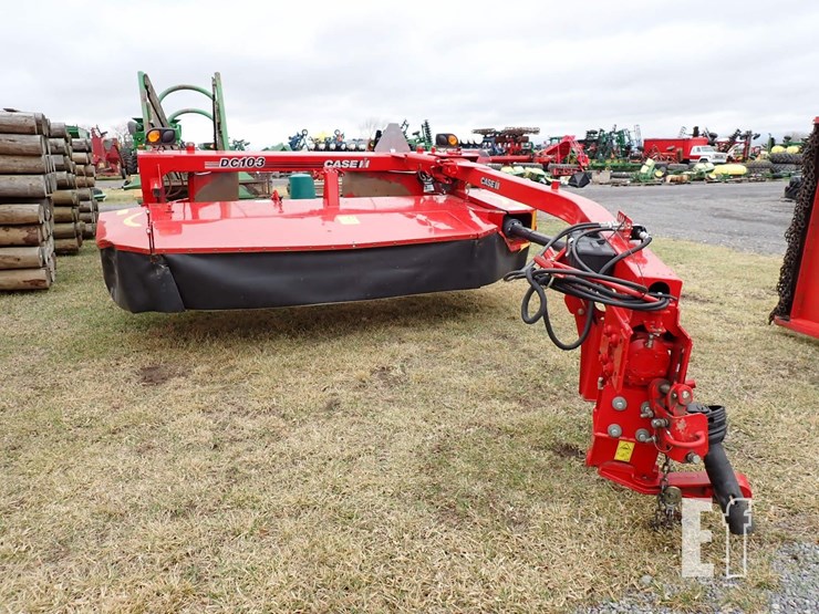 2023-case-ih-dc103-image-1