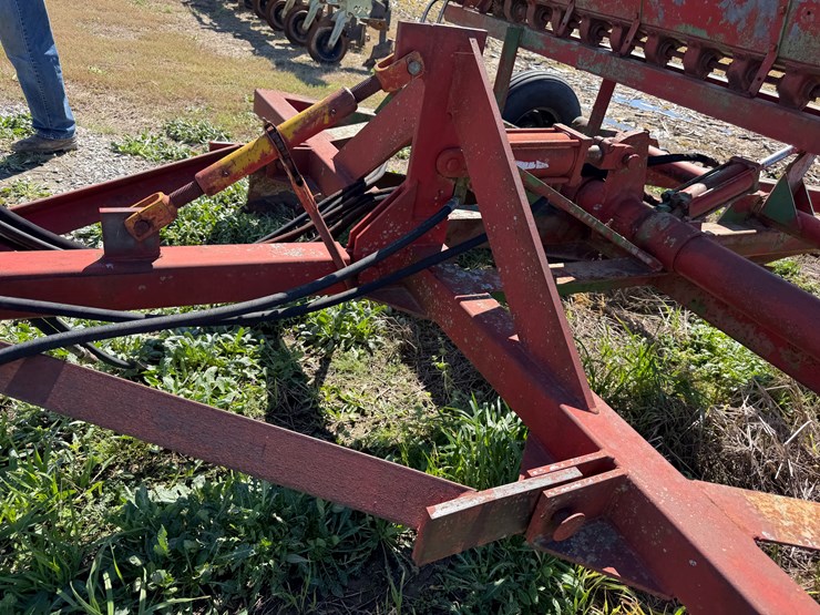 #42473-•-levee-squeeze-w/seeder-109-image-28