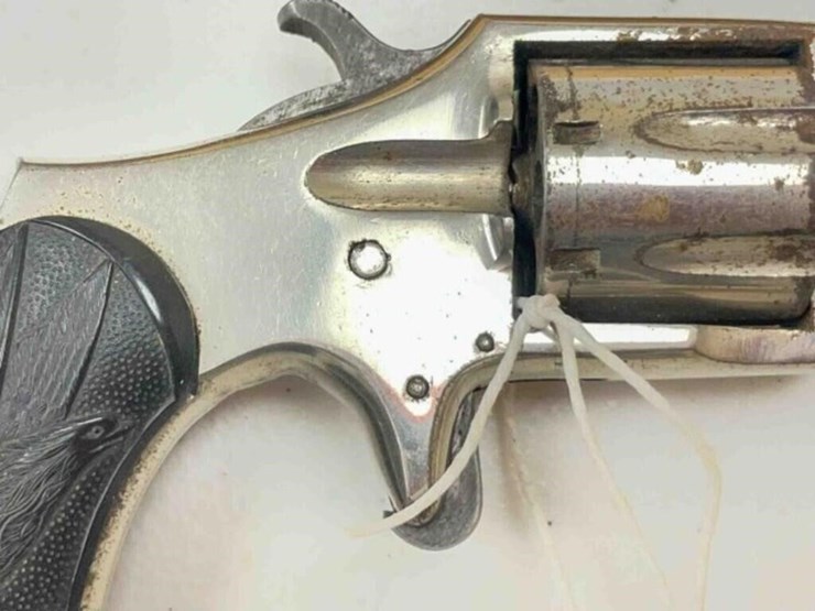 defender-revolver-image-12