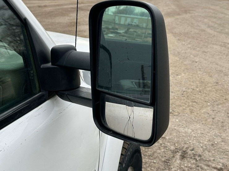 2007-gmc-3500-image-14