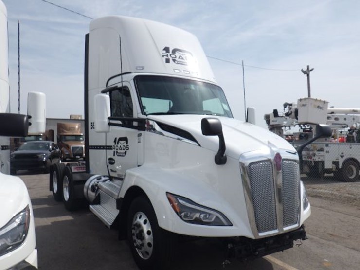 2024-kenworth-t680-image-4