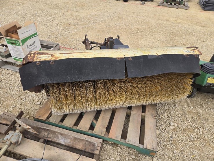 john-deere-4000-image-4