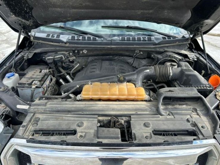 2016-ford-f150-xlt-image-23