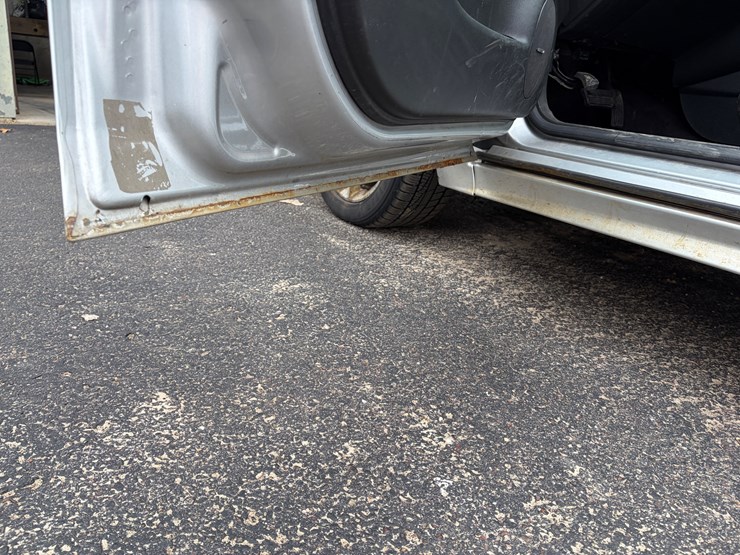 #1021-•-2014-chevy-impala-ltz-limited-(eau-claire,-wi)-(has-wi-title)-image-18