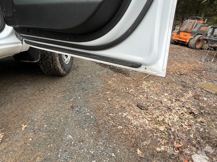 2020-chevrolet-2500hd-image-19