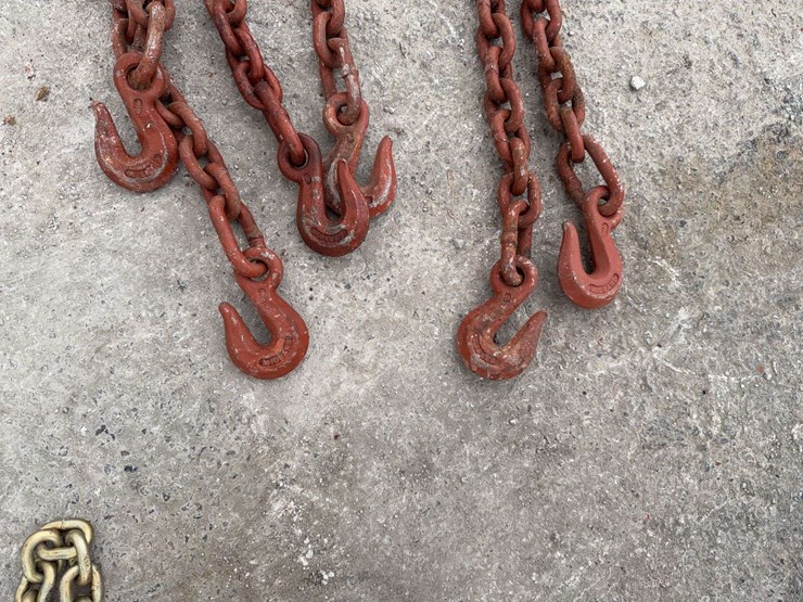 (3)-3/8"-chains-18'-long-image-3