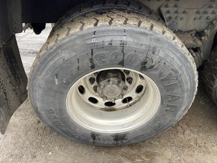 2010-autocar-xpeditor-image-27