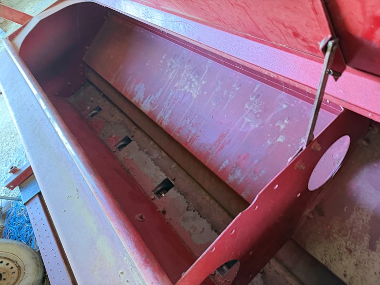 case-ih-5400-image-25