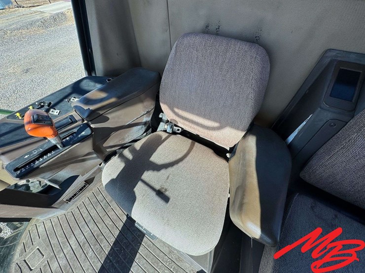 john-deere-4890-image-24