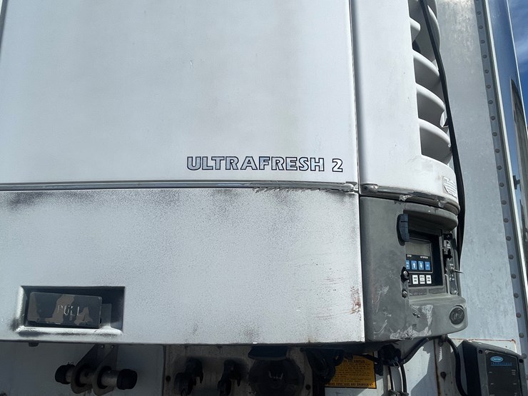 1999-utility-53'-image-16