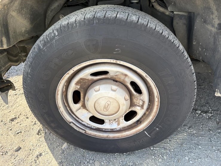 2013-ford-f250-image-27