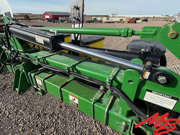 john-deere-1720-image-15